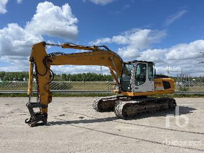 LIEBHERR R906LC - Crawler excavator: picture 1 LIEBHERR R906LC - Crawler excavator: picture 1