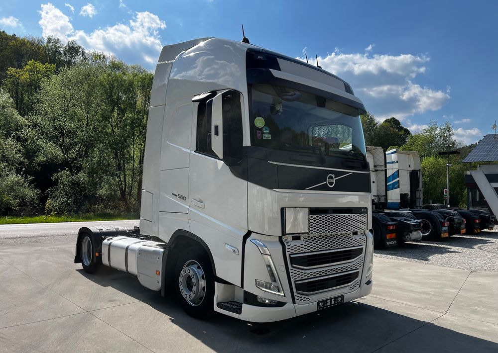 Volvo FH500 // Mega // 2021 Rok // New Face // Parkclima // Joystick // Serwisowany !!! - Tractor unit: picture 3 Volvo FH500 // Mega // 2021 Rok // New Face // Parkclima // Joystick // Serwisowany !!! - Tractor unit: picture 3