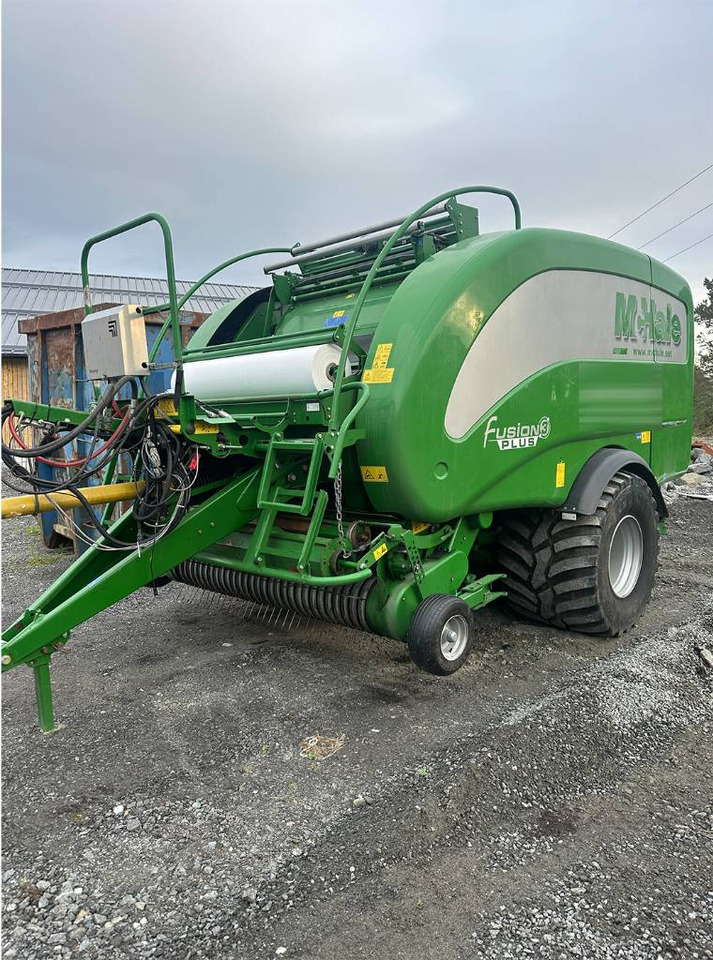 McHale Fusion 3 Plus - Round baler: picture 4 McHale Fusion 3 Plus - Round baler: picture 4
