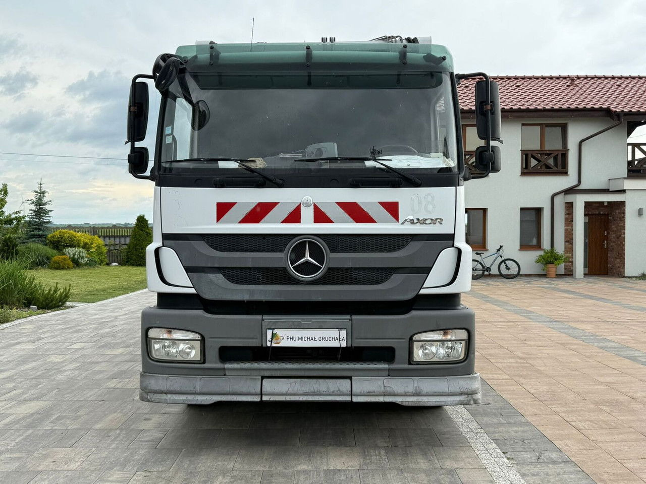 Mercedes-Benz Axor 1829 Faun VR3 TR2 - Garbage truck: picture 2 Mercedes-Benz Axor 1829 Faun VR3 TR2 - Garbage truck: picture 2