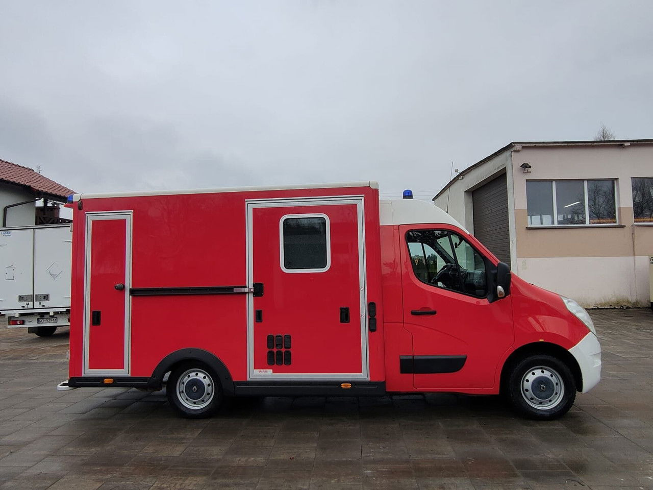Renault Master - Ambulance: picture 3 Renault Master - Ambulance: picture 3
