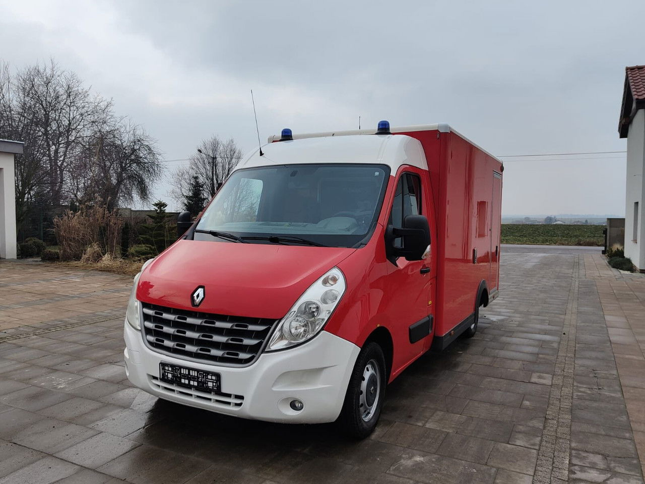 Renault Master - Ambulance: picture 2 Renault Master - Ambulance: picture 2
