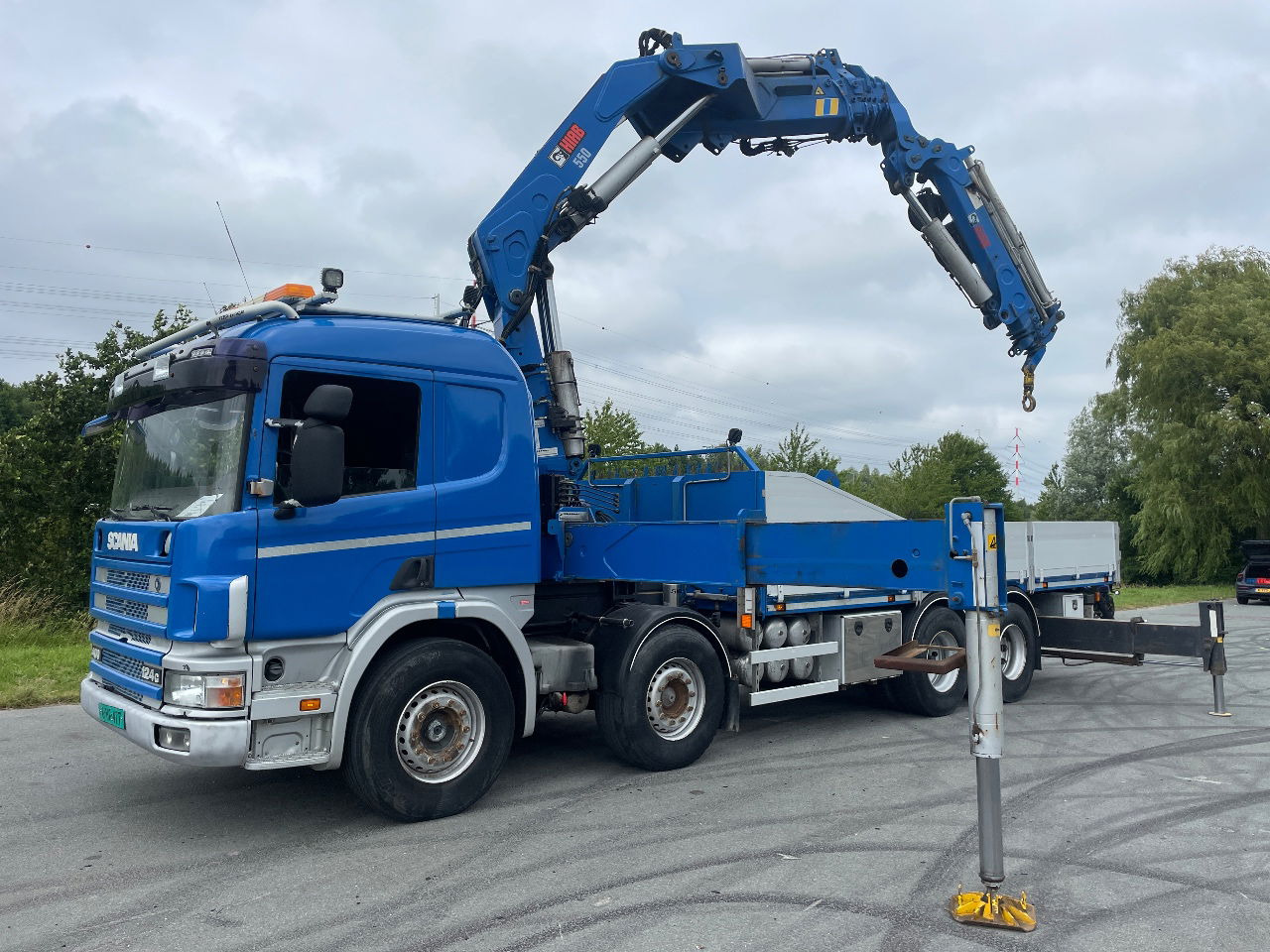Scania P124-400 124 with hiab 550 crane with jib, excellent condition - Crane truck: picture 1 Scania P124-400 124 with hiab 550 crane with jib, excellent condition - Crane truck: picture 1