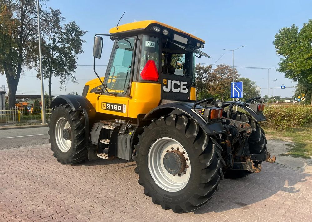 JCB Fastrac 3190 | 190 KM | 2005 ROK| - Farm tractor: picture 3 JCB Fastrac 3190 | 190 KM | 2005 ROK| - Farm tractor: picture 3