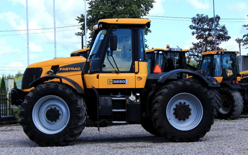 JCB Fastrac 3220 - Farm tractor: picture 5 JCB Fastrac 3220 - Farm tractor: picture 5