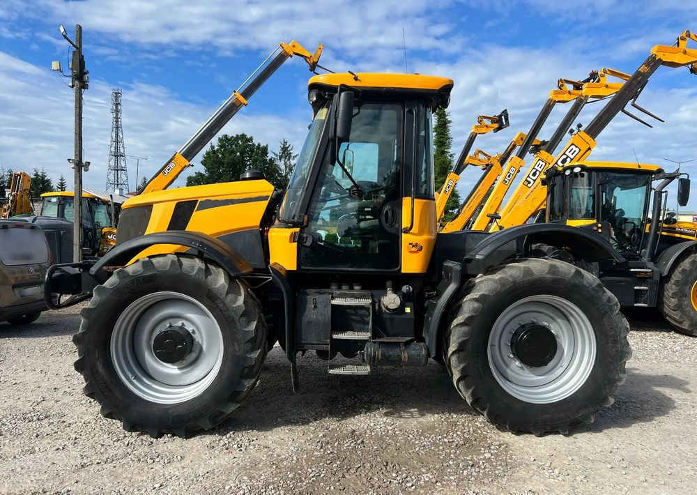 JCB Fastrac 3230 Xtra - Farm tractor: picture 2 JCB Fastrac 3230 Xtra - Farm tractor: picture 2