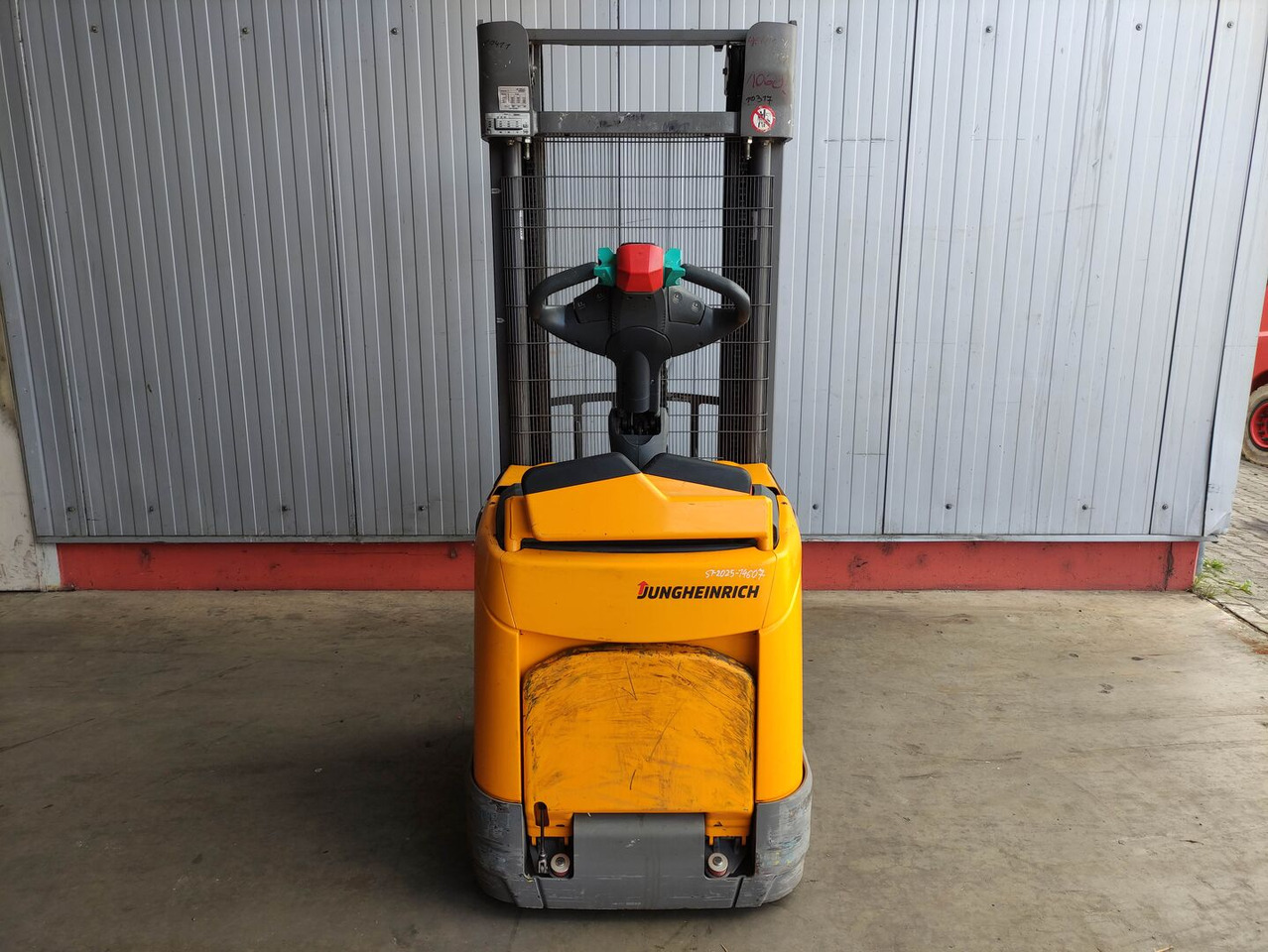 Jungheinrich ERC214Z - Stacker: picture 4 Jungheinrich ERC214Z - Stacker: picture 4