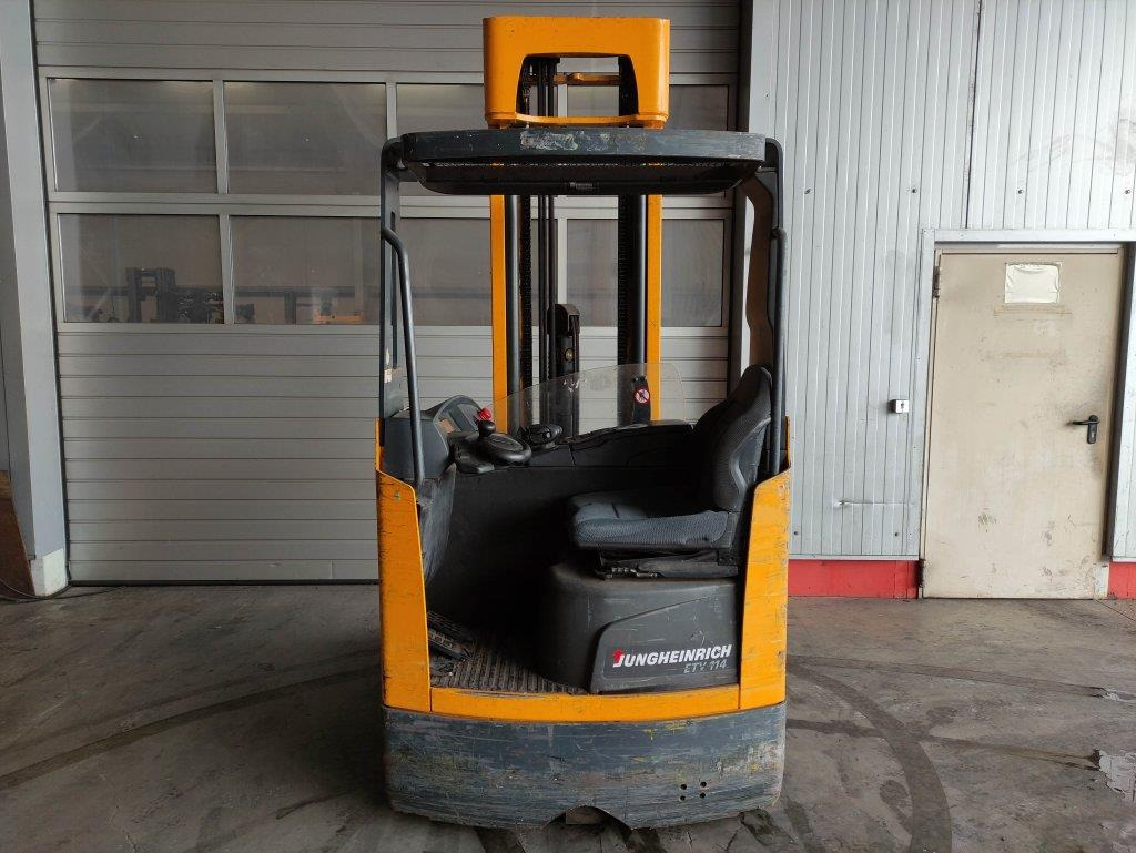 Jungheinrich ETV114 - Reach truck: picture 4 Jungheinrich ETV114 - Reach truck: picture 4