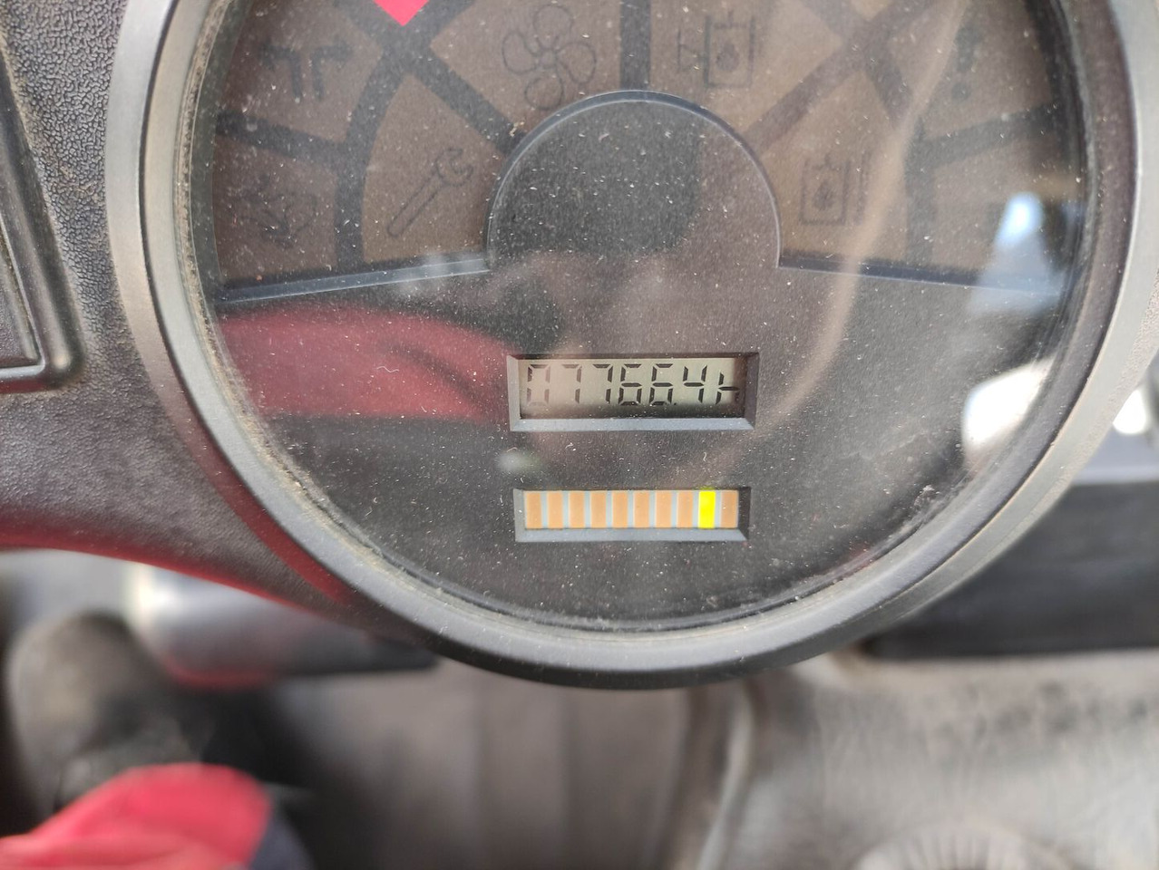 Electric forklift Linde E20-335: picture 8 Electric forklift Linde E20-335: picture 8