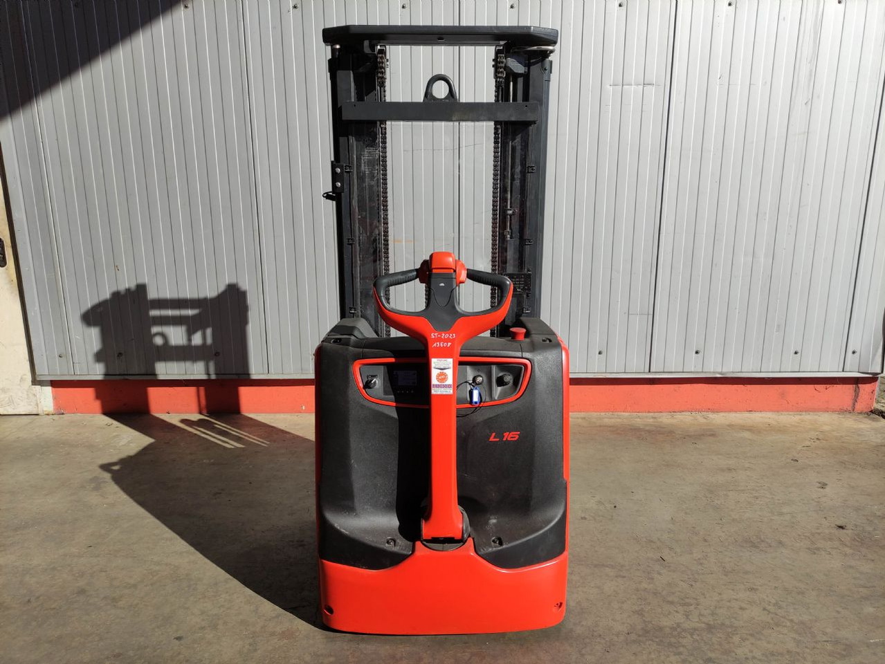 Linde L16-1173 - Stacker: picture 4 Linde L16-1173 - Stacker: picture 4