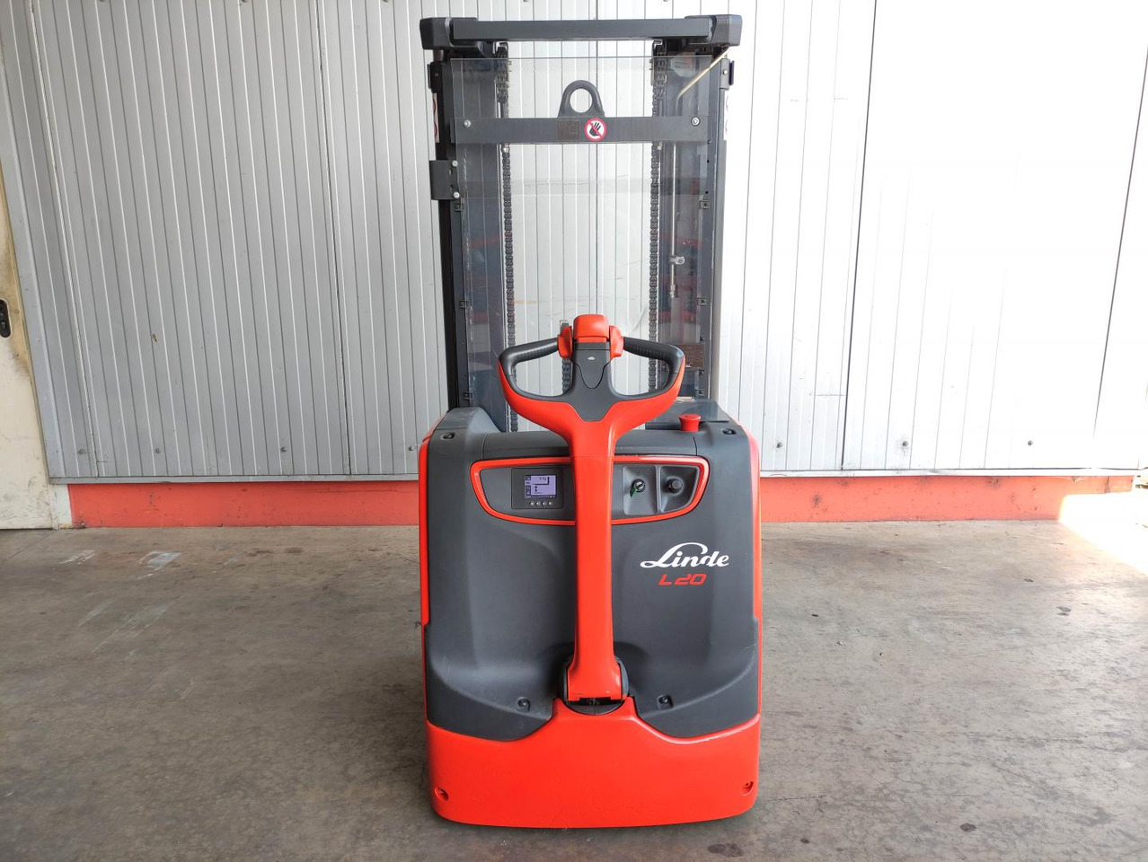 Linde L20i-1173 - Stacker: picture 4 Linde L20i-1173 - Stacker: picture 4