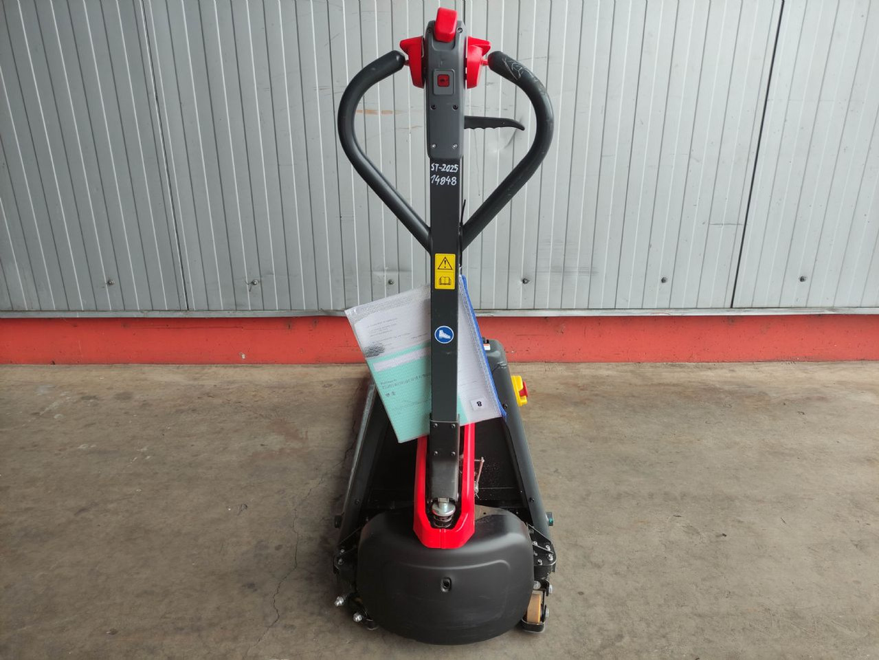 Linde MT15C - Pallet truck: picture 4 Linde MT15C - Pallet truck: picture 4