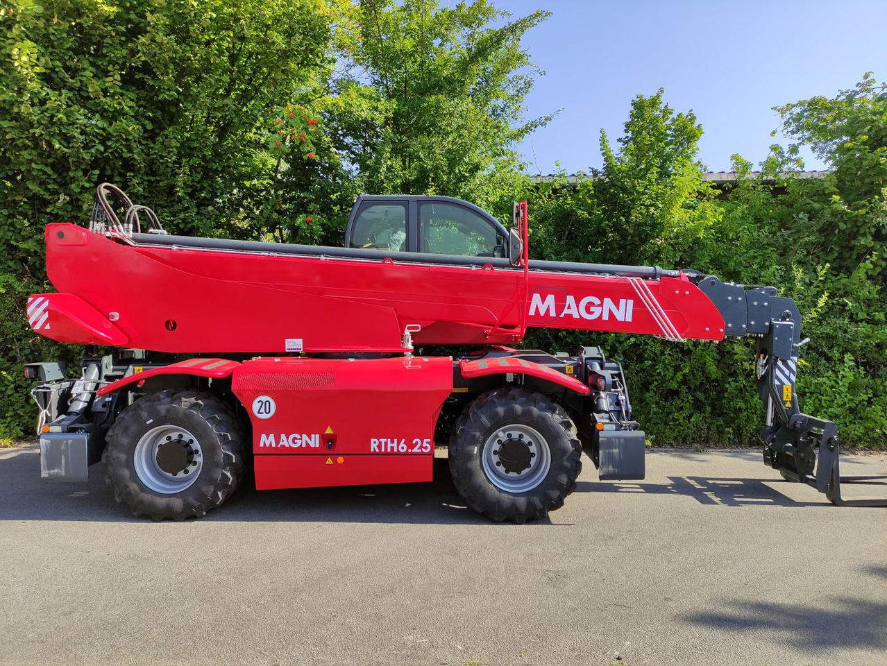 Magni RTH-6.25-360° Rotor - Telescopic handler: picture 2 Magni RTH-6.25-360° Rotor - Telescopic handler: picture 2