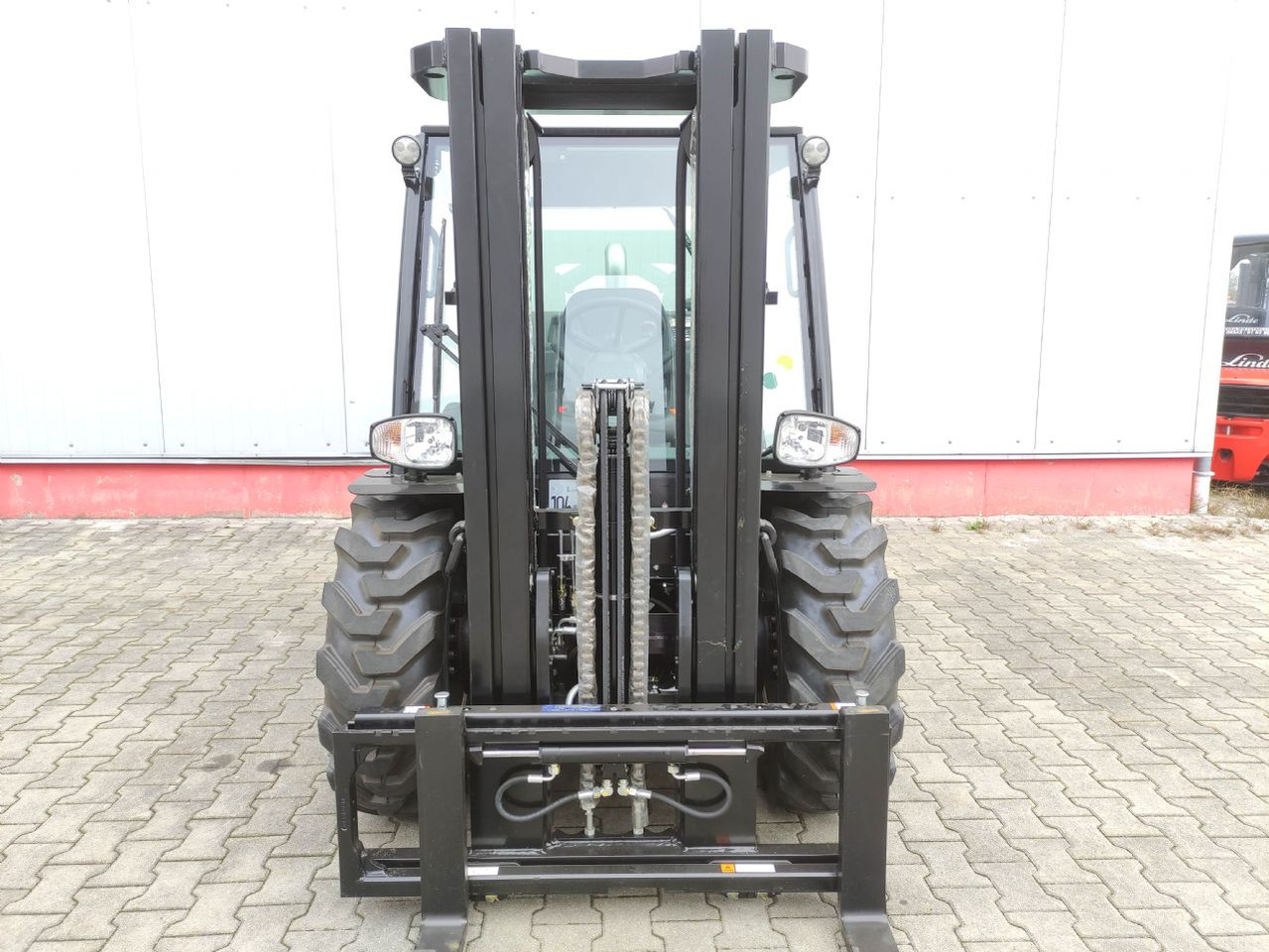 Manitou MC25-4 DK ST5 S1 (NEU) - Rough terrain forklift: picture 3 Manitou MC25-4 DK ST5 S1 (NEU) - Rough terrain forklift: picture 3
