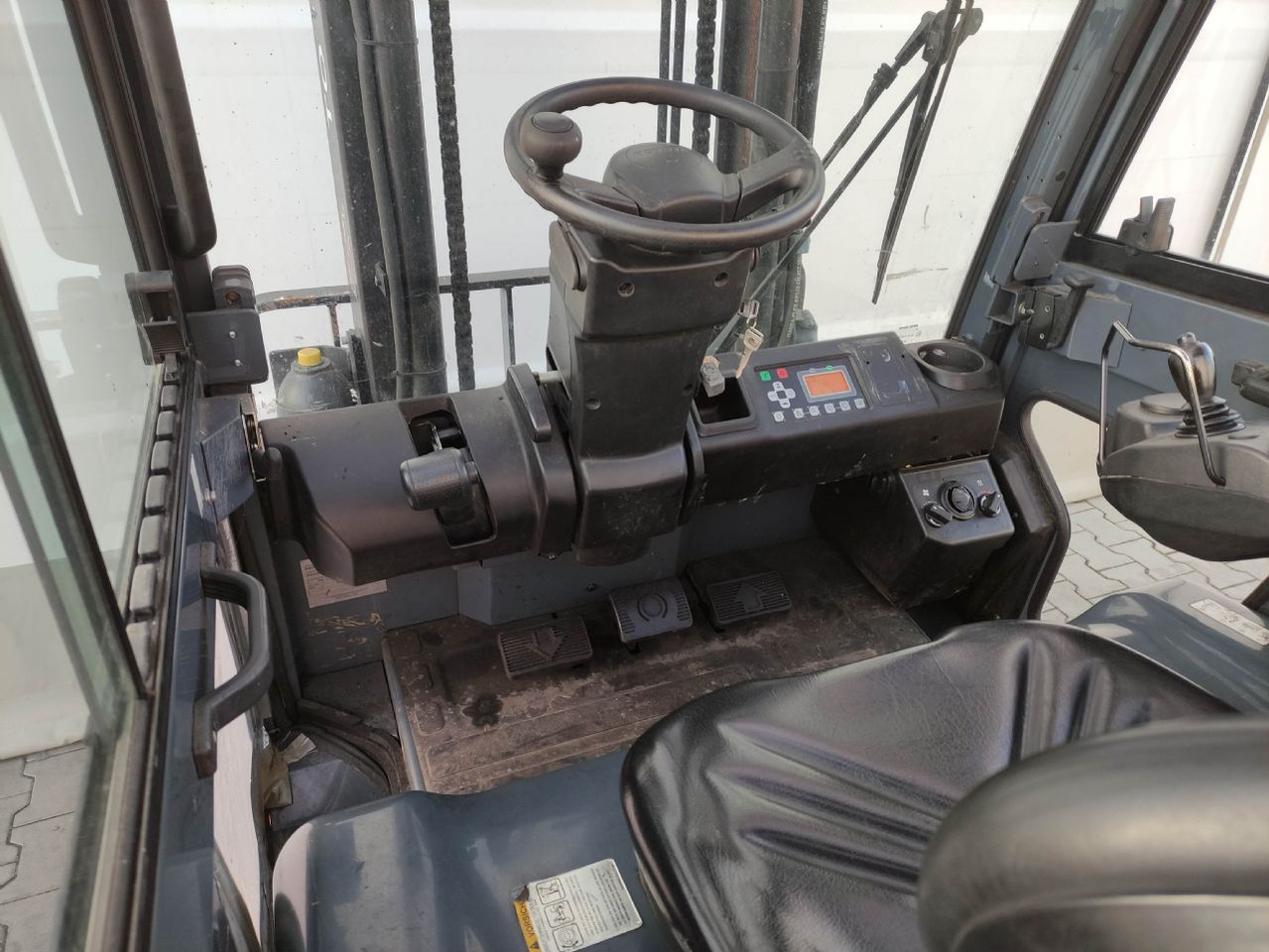 Toyota 8FBMKT25 - Electric forklift: picture 5 Toyota 8FBMKT25 - Electric forklift: picture 5