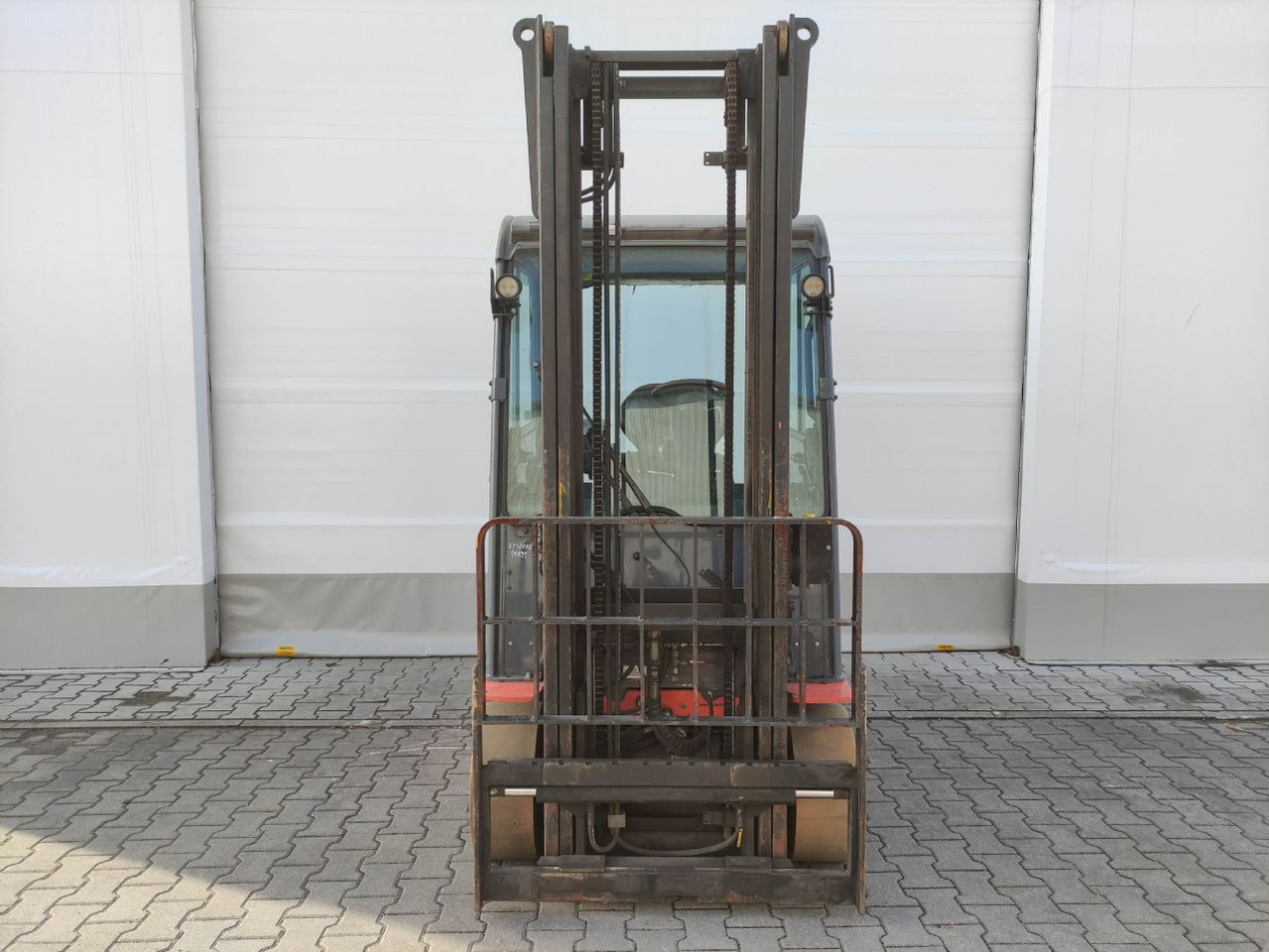 Toyota 8FBMKT25 - Electric forklift: picture 3 Toyota 8FBMKT25 - Electric forklift: picture 3