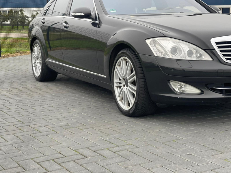 Mercedes-Benz S-Klasse S420 CDI LUCHTGEVEERD, V8, LEREN STOELEN, NL AUTO. - Car: picture 5 Mercedes-Benz S-Klasse S420 CDI LUCHTGEVEERD, V8, LEREN STOELEN, NL AUTO. - Car: picture 5