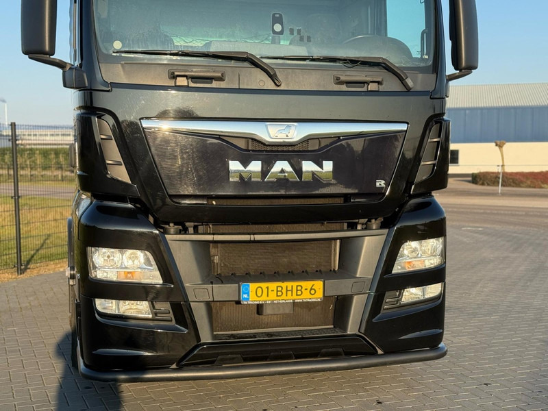 MAN TGX 18.440 NL TRUCK, ALCOA WHEELS, 2X TANK. - Tractor unit: picture 5 MAN TGX 18.440 NL TRUCK, ALCOA WHEELS, 2X TANK. - Tractor unit: picture 5