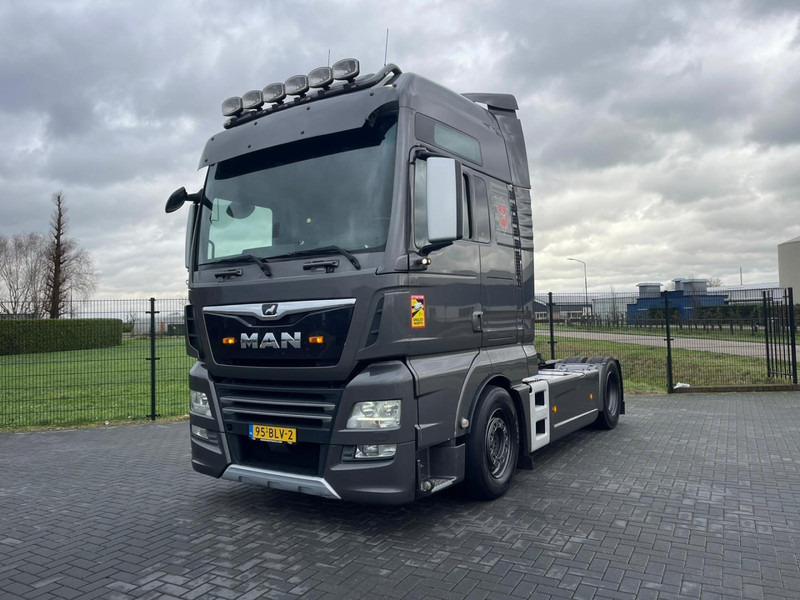 MAN TGX 18.580 2X TANK, LEATHER SEATS, RETARDER, FULL AIR! - Tractor unit: picture 2 MAN TGX 18.580 2X TANK, LEATHER SEATS, RETARDER, FULL AIR! - Tractor unit: picture 2