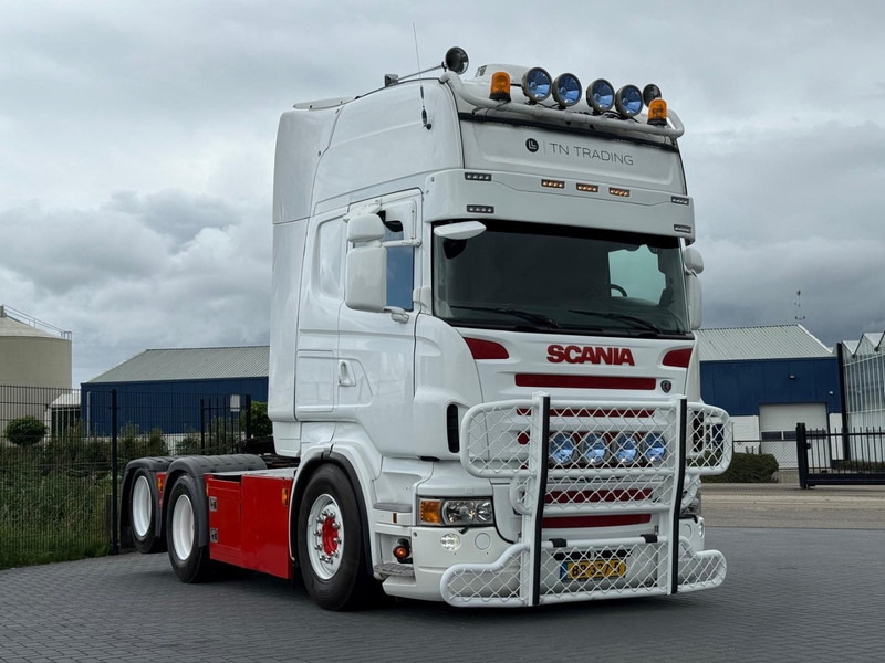 Scania R 560 SHOW TRUCK, RETARDER, LEATHER, I-PARK, TOP. - Tractor unit: picture 1 Scania R 560 SHOW TRUCK, RETARDER, LEATHER, I-PARK, TOP. - Tractor unit: picture 1