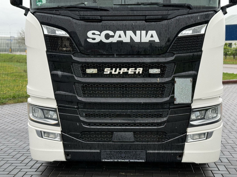 Scania R450 VOLLUCHT, ALCOA, HYDRAULIEK, 6 PUNTS LUCHTGEVEERD, RETARDER. - Tractor unit: picture 3 Scania R450 VOLLUCHT, ALCOA, HYDRAULIEK, 6 PUNTS LUCHTGEVEERD, RETARDER. - Tractor unit: picture 3