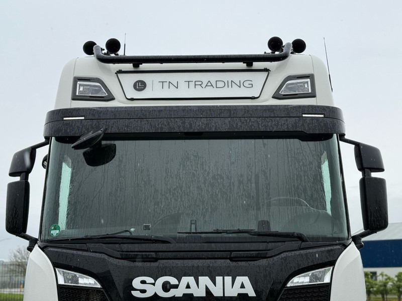 Scania R450 VOLLUCHT, ALCOA, HYDRAULIEK, 6 PUNTS LUCHTGEVEERD, RETARDER. - Tractor unit: picture 5 Scania R450 VOLLUCHT, ALCOA, HYDRAULIEK, 6 PUNTS LUCHTGEVEERD, RETARDER. - Tractor unit: picture 5