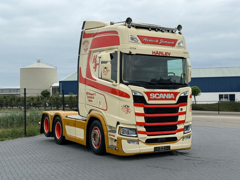 Scania R500 2.95 WB, VOLLUCHT, PTO VOORBEREID, LEER, INTERIEUR. - Tractor unit: picture 1 Scania R500 2.95 WB, VOLLUCHT, PTO VOORBEREID, LEER, INTERIEUR. - Tractor unit: picture 1