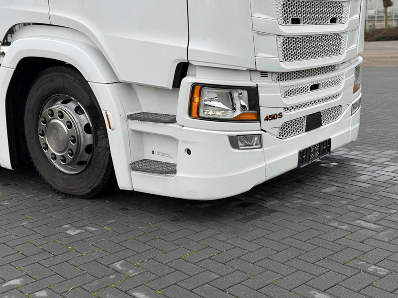 Scania S450 VOLLUCHT, SMART 2 TACHO, 2X TANK, RETARDER, VOL SPOILER, PARK COOL. - Tractor unit: picture 3 Scania S450 VOLLUCHT, SMART 2 TACHO, 2X TANK, RETARDER, VOL SPOILER, PARK COOL. - Tractor unit: picture 3