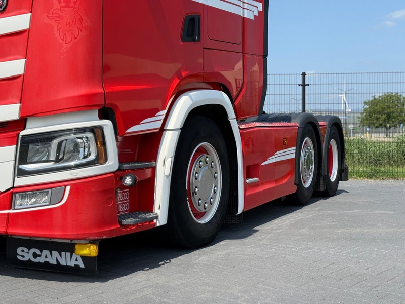 Scania S500 VOLLUCHT, GESTUURD, SHOWTRUCK, LEER. - Tractor unit: picture 4 Scania S500 VOLLUCHT, GESTUURD, SHOWTRUCK, LEER. - Tractor unit: picture 4