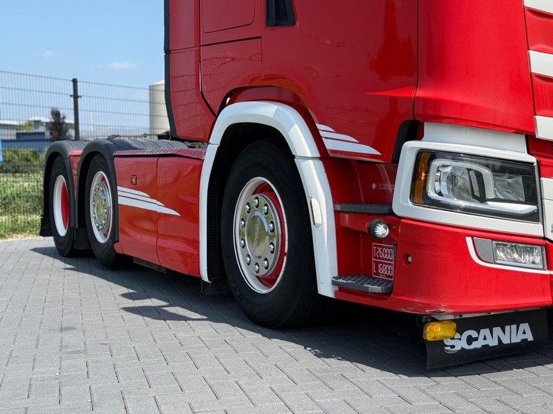Scania S500 VOLLUCHT, GESTUURD, SHOWTRUCK, LEER. - Tractor unit: picture 2 Scania S500 VOLLUCHT, GESTUURD, SHOWTRUCK, LEER. - Tractor unit: picture 2