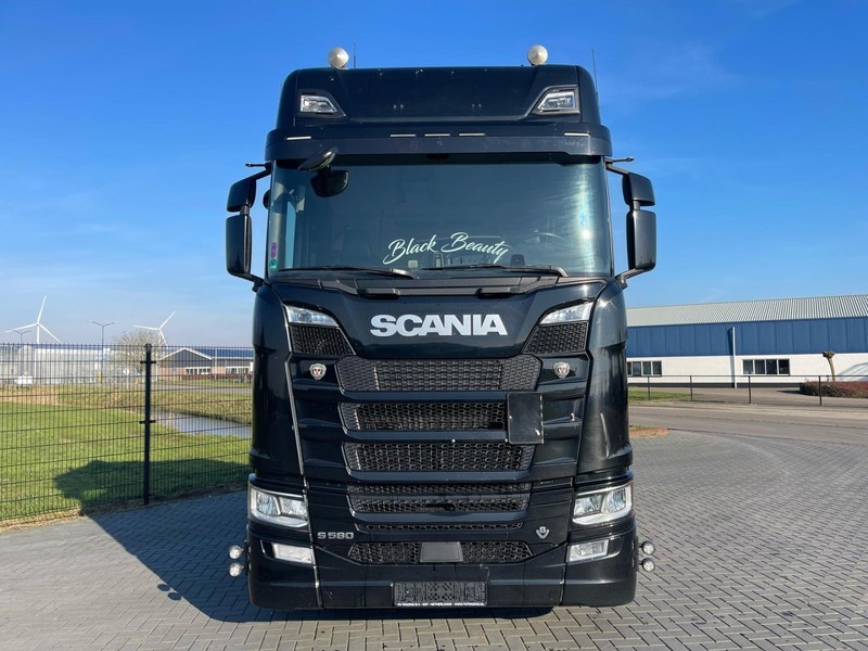 Scania S580 V8 NGS RETARDER, LEATHER, 2X TANK, TOP CONDITION! - Tractor unit: picture 2 Scania S580 V8 NGS RETARDER, LEATHER, 2X TANK, TOP CONDITION! - Tractor unit: picture 2