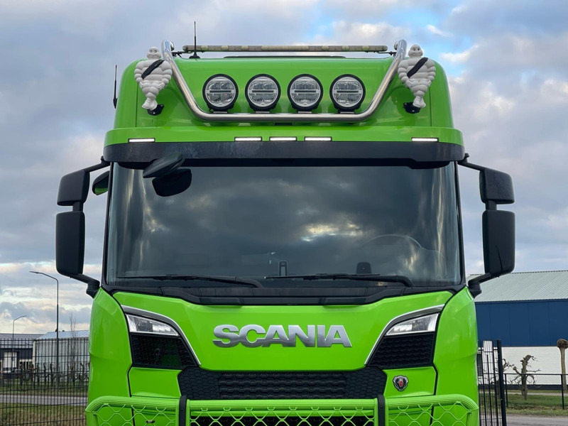 Scania S730 6X4, ADR, VOLLUCHT, RETARDER, LEDER. - Tractor unit: picture 3 Scania S730 6X4, ADR, VOLLUCHT, RETARDER, LEDER. - Tractor unit: picture 3