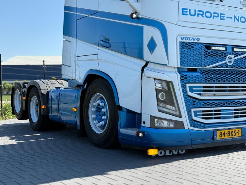 Volvo FH 16.750 FULL AIR, LEATHER, SHOW, TOP CONDITION, XL CABINE. - Tractor unit: picture 4 Volvo FH 16.750 FULL AIR, LEATHER, SHOW, TOP CONDITION, XL CABINE. - Tractor unit: picture 4