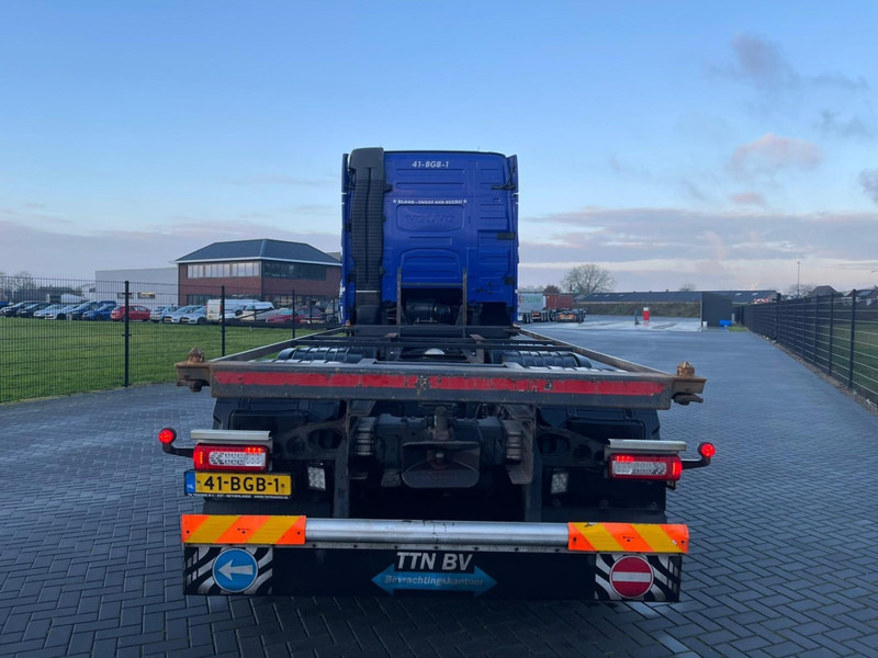 Container transporter/ Swap body truck Volvo FH 460 NL TRUCK, ALCOA WHEELS, 2X TANK, CONTAINER!: picture 13