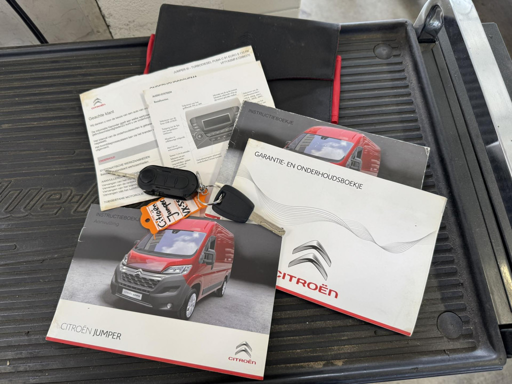 Citroën Jumper-30 2.2 HDI L1H1 Economy 3 Zitplaatsen Airco Cruise Bluetooth Media player - Panel van: picture 4 Citroën Jumper-30 2.2 HDI L1H1 Economy 3 Zitplaatsen Airco Cruise Bluetooth Media player - Panel van: picture 4