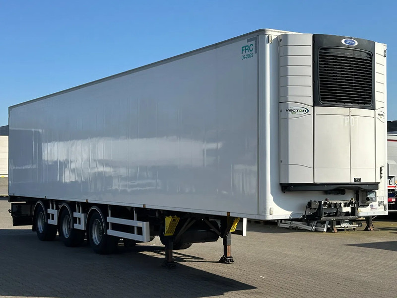 Chereau 2X Stuur-Assen / Carrier Vector 1950 / Lift-As / Apk! - Refrigerator semi-trailer: picture 3 Chereau 2X Stuur-Assen / Carrier Vector 1950 / Lift-As / Apk! - Refrigerator semi-trailer: picture 3