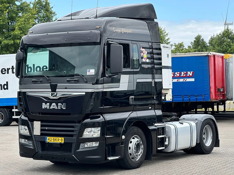 MAN TGX 420 / Euro 6 / 2 Tank / Smart Tacho / Apk *NL-Truck* - Tractor unit: picture 1 MAN TGX 420 / Euro 6 / 2 Tank / Smart Tacho / Apk *NL-Truck* - Tractor unit: picture 1
