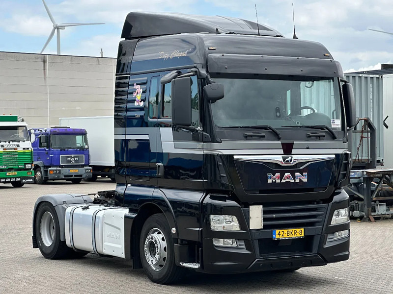 MAN TGX 420 / Euro 6 / 2 Tank / Smart Tacho / Apk *NL-Truck* - Tractor unit: picture 2 MAN TGX 420 / Euro 6 / 2 Tank / Smart Tacho / Apk *NL-Truck* - Tractor unit: picture 2
