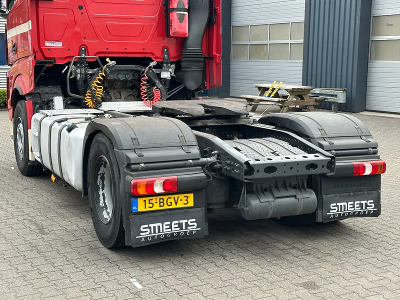 Mercedes-Benz Actros 1945 4x2 / Euro 6 / 2 Tank / Apk *NL-Truck* - Tractor unit: picture 5 Mercedes-Benz Actros 1945 4x2 / Euro 6 / 2 Tank / Apk *NL-Truck* - Tractor unit: picture 5