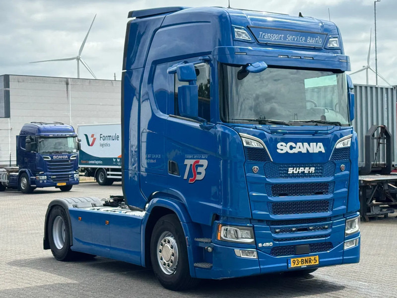 Scania S450 Retarder Full Spoiler *NL-Truck* 2x in Stock - Tractor unit: picture 2 Scania S450 Retarder Full Spoiler *NL-Truck* 2x in Stock - Tractor unit: picture 2