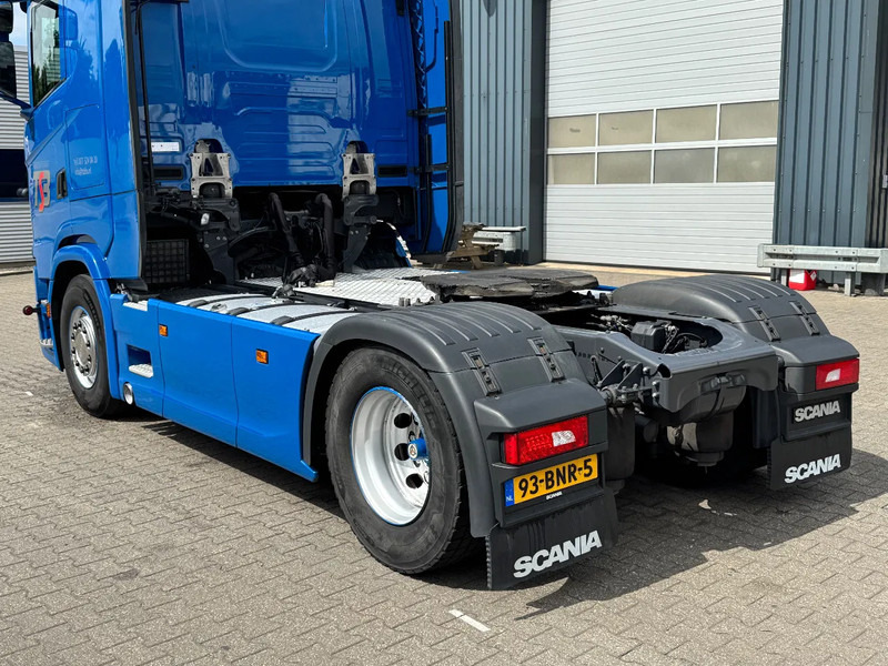 Scania S450 Retarder Full Spoiler *NL-Truck* 2x in Stock - Tractor unit: picture 5 Scania S450 Retarder Full Spoiler *NL-Truck* 2x in Stock - Tractor unit: picture 5