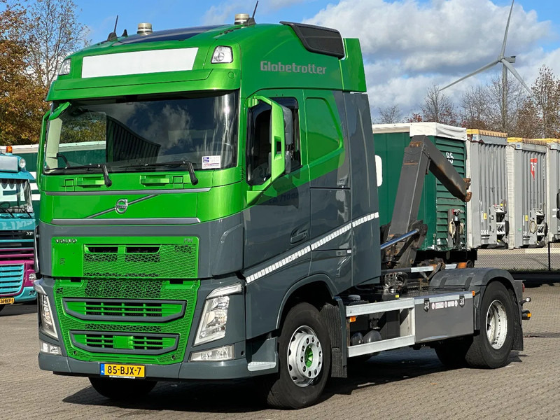 Volvo FH 460 4x2 VDL 10 Ton Haakarm / Euro 6 / 09-2026 Apk! - Hook lift truck, Crane truck: picture 1 Volvo FH 460 4x2 VDL 10 Ton Haakarm / Euro 6 / 09-2026 Apk! - Hook lift truck, Crane truck: picture 1