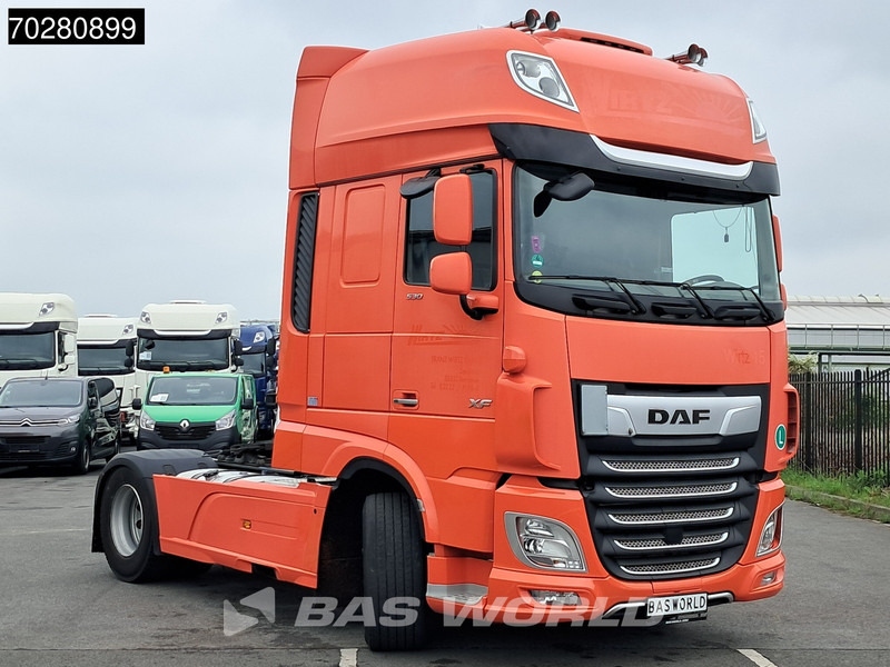 DAF XF 530 4X2 SSC Retarder 2x Tanks Standklima ACC Navi LED - Tractor unit: picture 3 DAF XF 530 4X2 SSC Retarder 2x Tanks Standklima ACC Navi LED - Tractor unit: picture 3