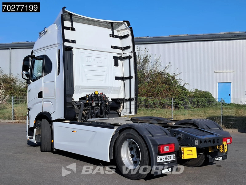 Iveco S-Way 490 4X2 Retarder 2x Tanks LED ACC - Tractor unit: picture 2 Iveco S-Way 490 4X2 Retarder 2x Tanks LED ACC - Tractor unit: picture 2