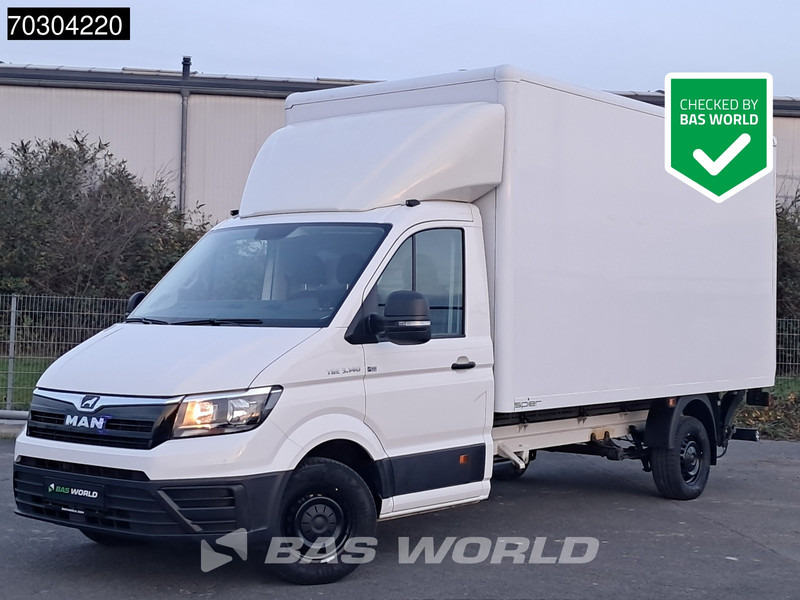 Volkswagen Crafter 140pk Ladebordwand Automatik 140PS Koffer Kamera Tempomat Klima Euro6 A/C Cruise control - Box van: picture 1 Volkswagen Crafter 140pk Ladebordwand Automatik 140PS Koffer Kamera Tempomat Klima Euro6 A/C Cruise control - Box van: picture 1