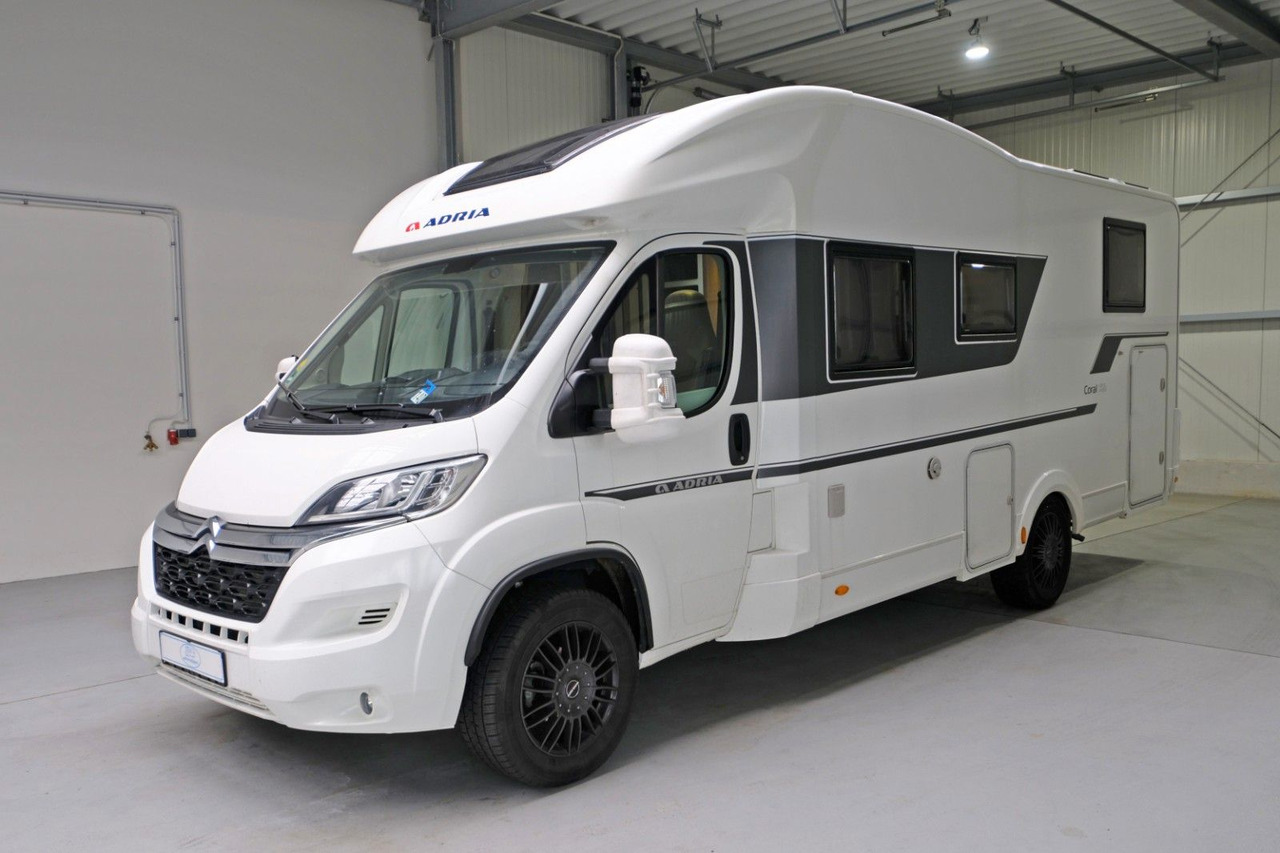 Adria Coral S 670 SL Axess/1.Hand/Einzelbetten/2xKlima - Semi-integrated motorhome: picture 2 Adria Coral S 670 SL Axess/1.Hand/Einzelbetten/2xKlima - Semi-integrated motorhome: picture 2