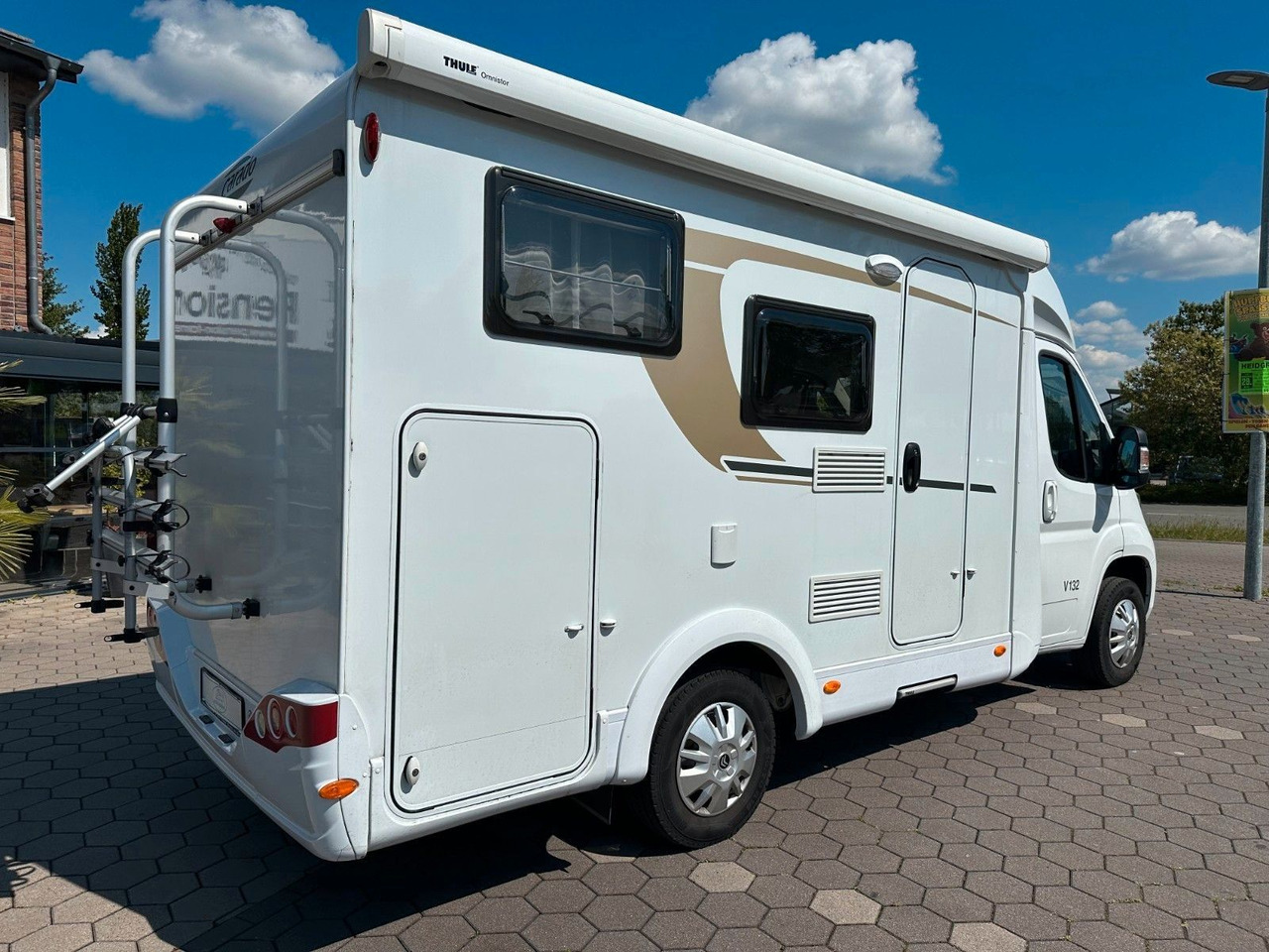 Carado V 132/Festbett/Garage/Klima/Markise/Finanzierung - Semi-integrated motorhome: picture 4 Carado V 132/Festbett/Garage/Klima/Markise/Finanzierung - Semi-integrated motorhome: picture 4