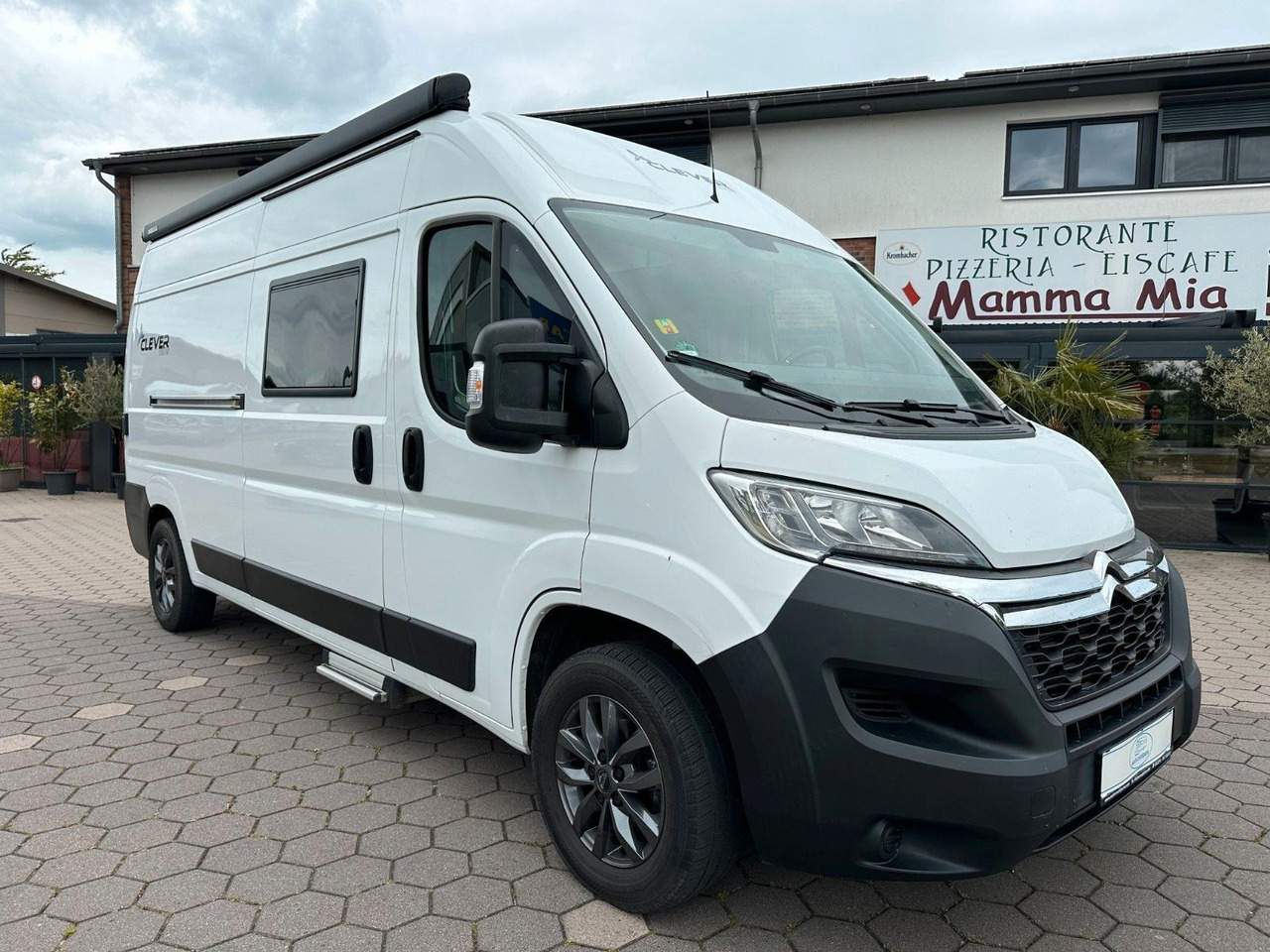 Clever Van 600 Celebration/1.Hand/Festbett/Klima/Markis - Camper van: picture 1 Clever Van 600 Celebration/1.Hand/Festbett/Klima/Markis - Camper van: picture 1