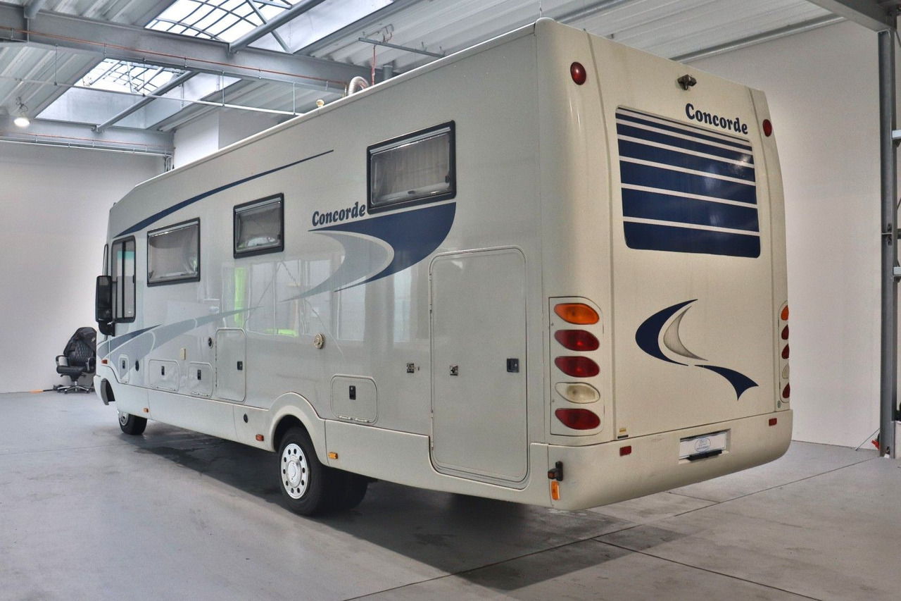 Concorde Charisma I 880 F/Automatik/Festbett/Klima/Solar Concorde Charisma I 880 F/Automatik/Festbett/Klima/Solar - Integrated motorhome: picture 3 Concorde Charisma I 880 F/Automatik/Festbett/Klima/Solar Concorde Charisma I 880 F/Automatik/Festbett/Klima/Solar - Integrated motorhome: picture 3