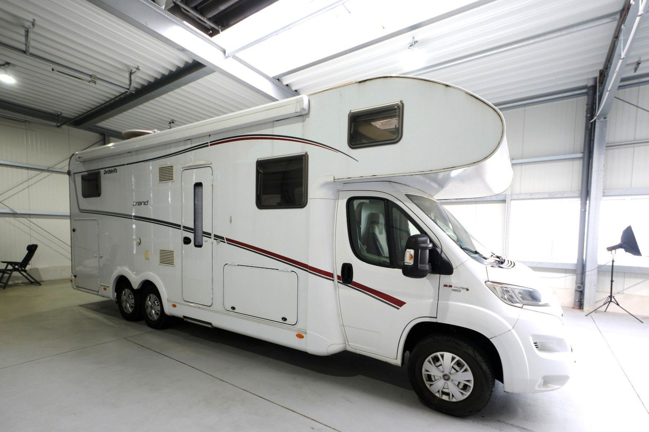 Dethleffs Trend A 7877-2/Automatik/Festbett/2xKlima/Solar - Alcove motorhome: picture 2 Dethleffs Trend A 7877-2/Automatik/Festbett/2xKlima/Solar - Alcove motorhome: picture 2